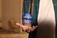 Load image into Gallery viewer, Flynova Pro - Flying Orb